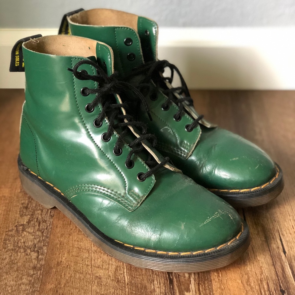 Vintage Green Dr. Martens UK size 5